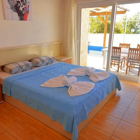 Sude *